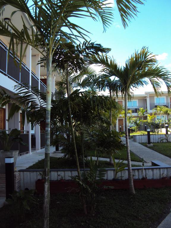Hotel Colibri Kone Exterior photo